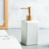 Luxe Bath decor