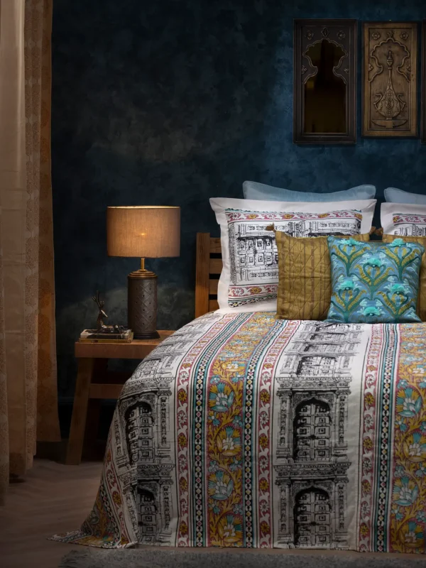 White Printed Cotton Bed Cover Set