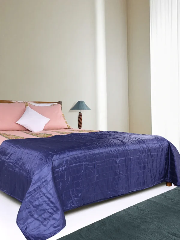 1 Royal Blue Embroidered Cotton-Silk Polyester Quilt