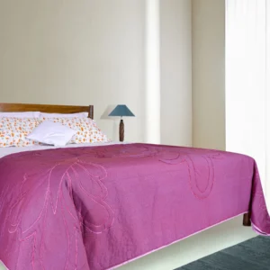 1 Purple Embroidered Cotton-Polyester Quilt