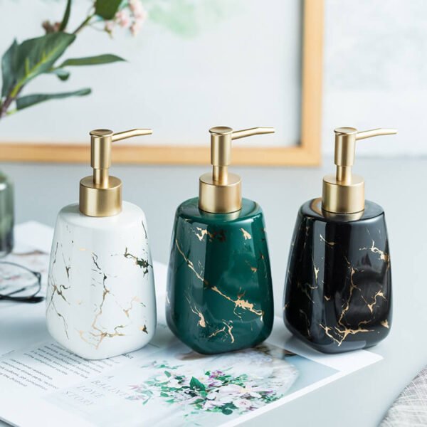 Avelyn Bath Decor