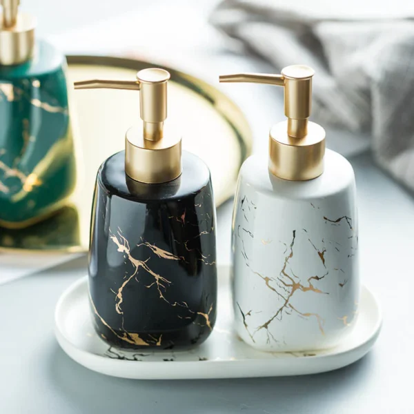Avelyn Bath Decor