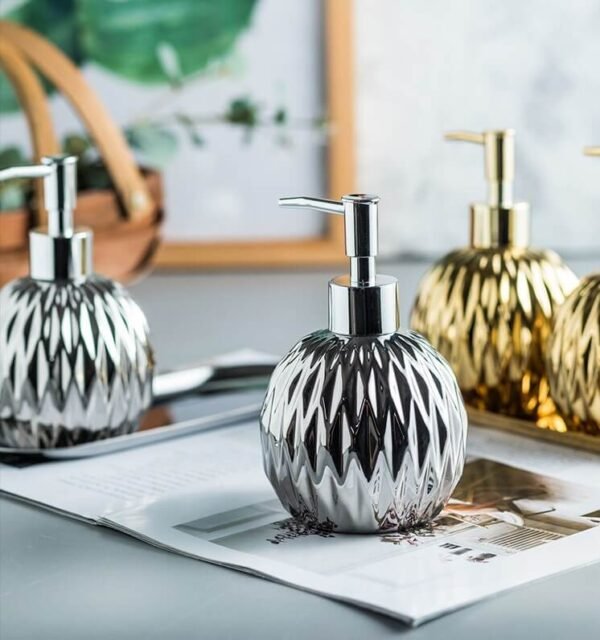 3 Allure Bath decor