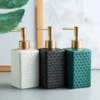 Luxe Bath decor