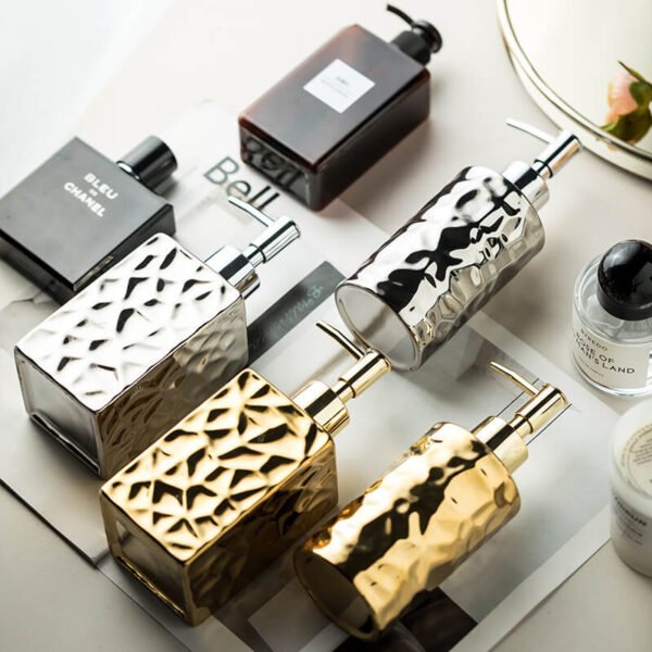 Regal Luxe Dispenser